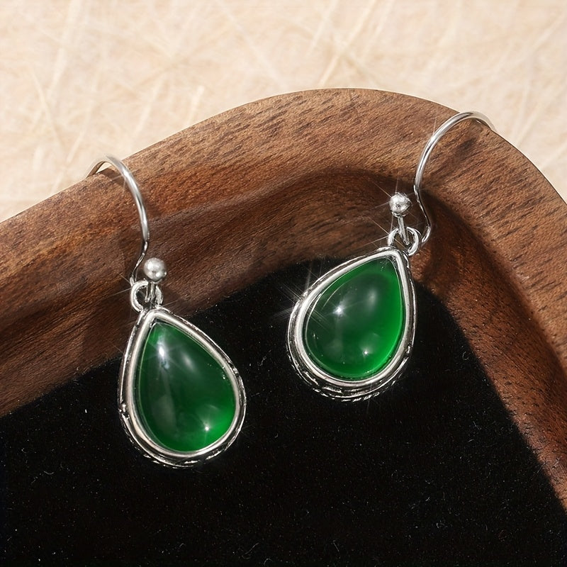 Bohemian Retro Green Tear Drop Earrings: Elegant Copper with Moonstone Accents for Casual Wear & Spiritual Harmony
