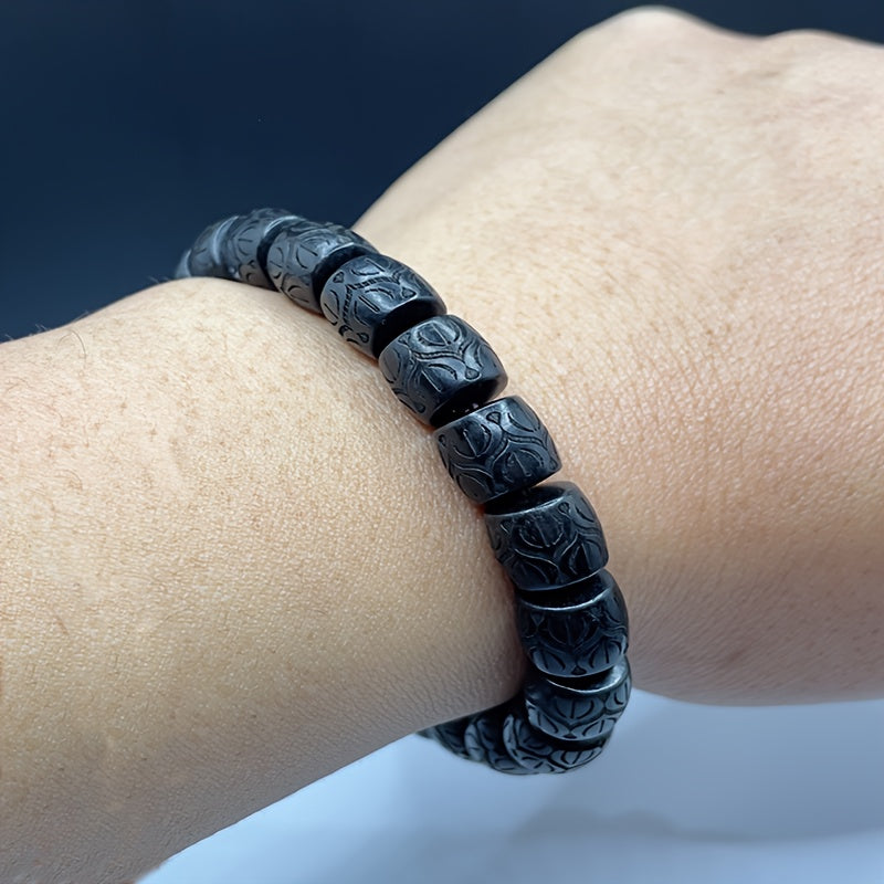Vintage Men's protective bracelet, a bead symbolizing courage and luck, suitable for all holidays