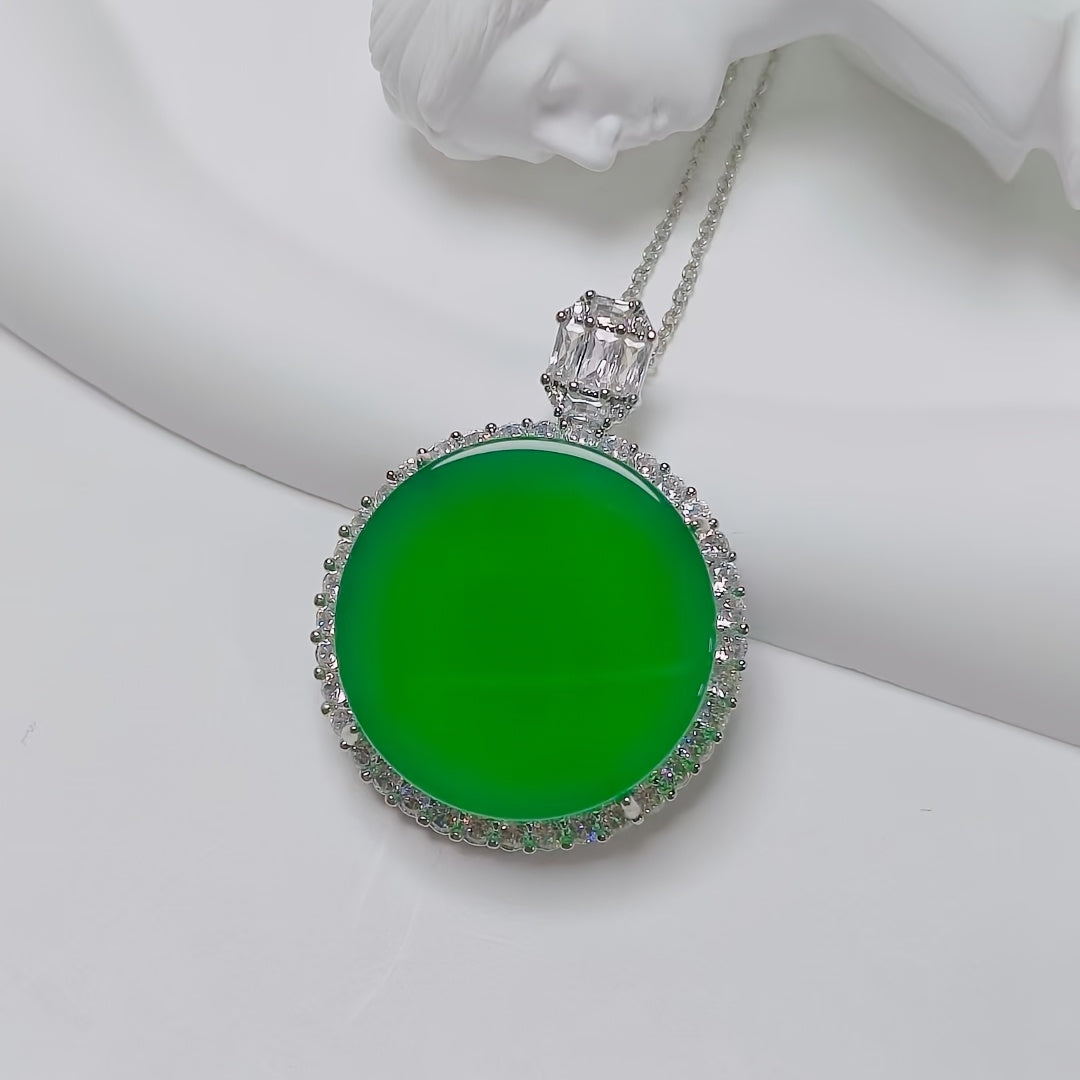 Market trends in masculine jewelry