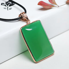 Elegant Natural Stone Pendant Necklace for Love Harmony and Couples Connection