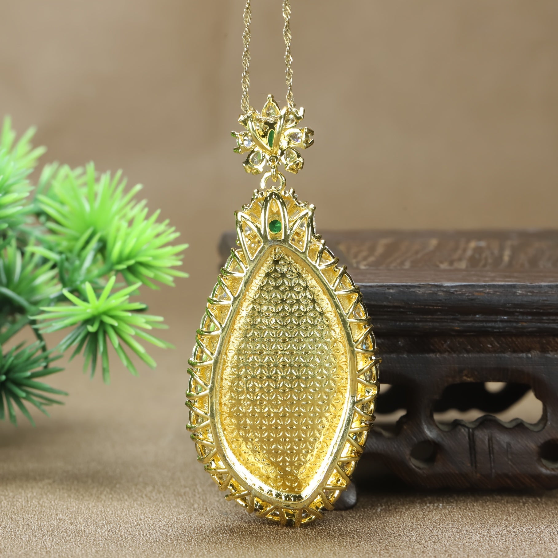 Elegant Deep Yellow Agate Charm Necklace for Confidence and Joy - Men's Fashion Sweater Chain