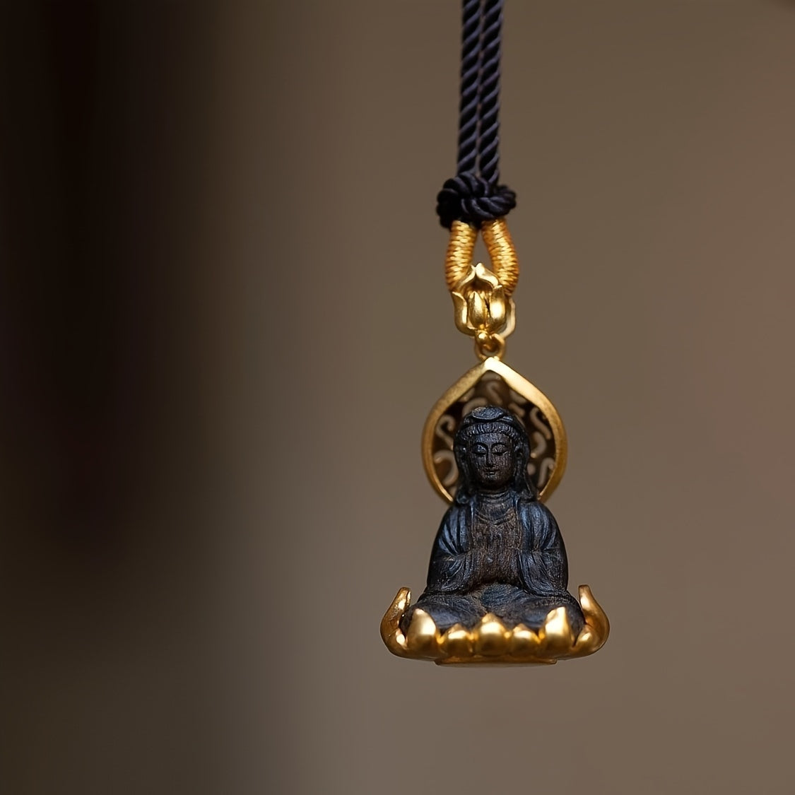 Buddha Pendant Necklace – Spiritual Protection & Wisdom for Daily Wear