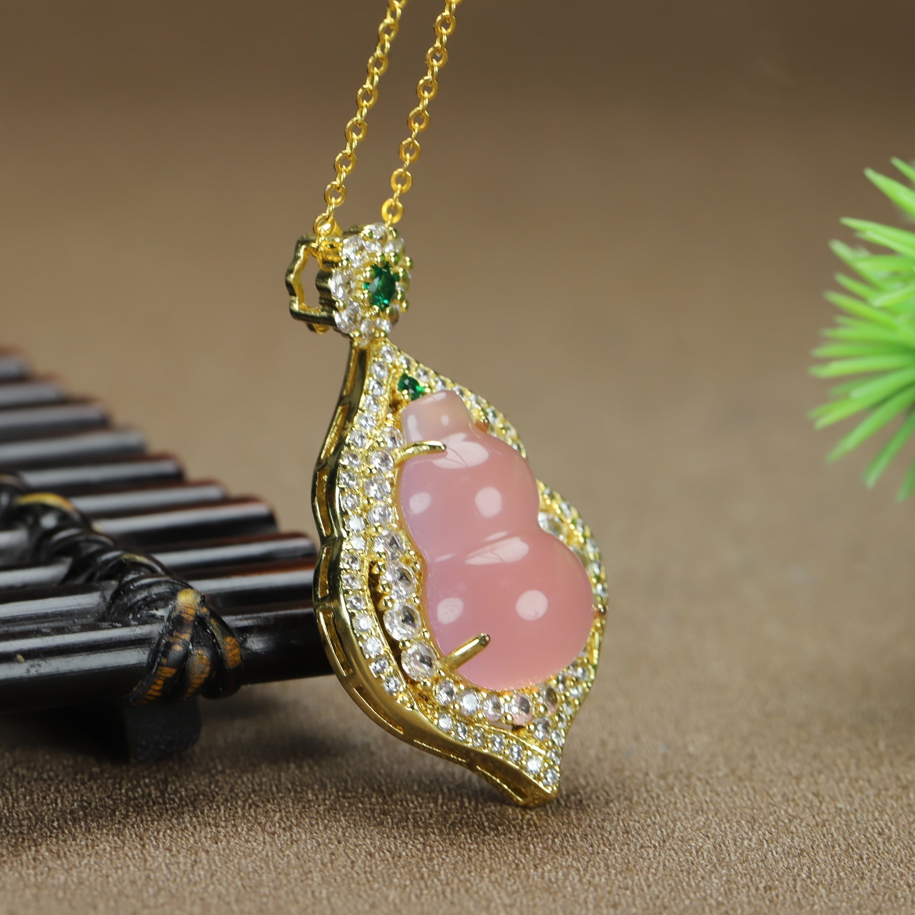 Fu Lu Hulu Agate Necklace - Vintage Chinese Talisman Jewelry for Luck, Wealth & Spiritual Harmony