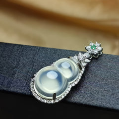 High Ice Transparent Agate Gourd Pendant Necklace - Chinese Style Lucky Charm for Wealth and Health
