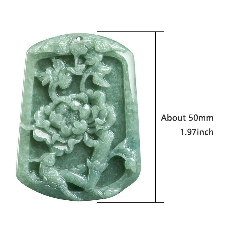 Pendant as a focal point for mindful attention