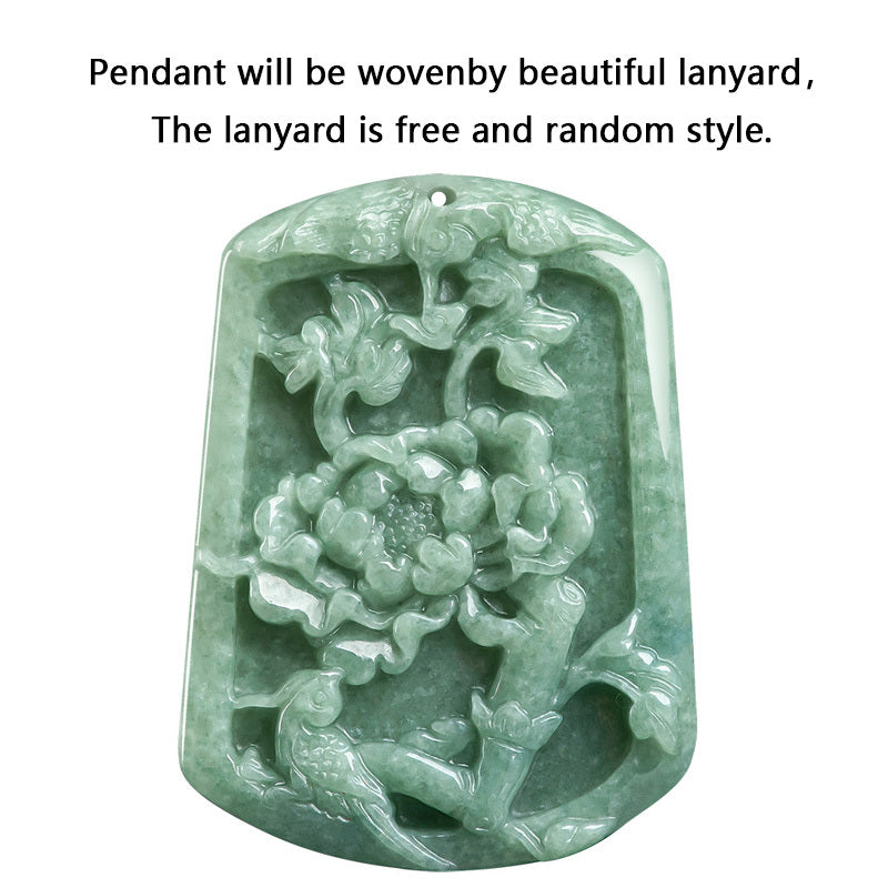 The pendant held in hand as a mindfulness tool